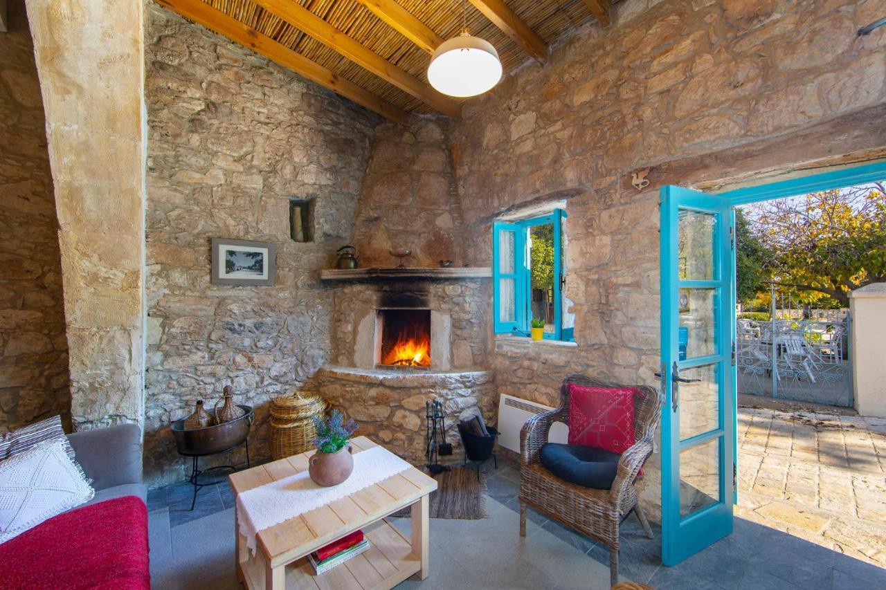 Villa Akamantida Platea 1 à Pano Arodes Extérieur photo
